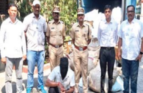 गाेखलेनगर में प्रतिबंधित गुटका माफिया के खिलाफ पुलिस द्वारा कार्रवाई; 19.51 लाख का माल जब्त